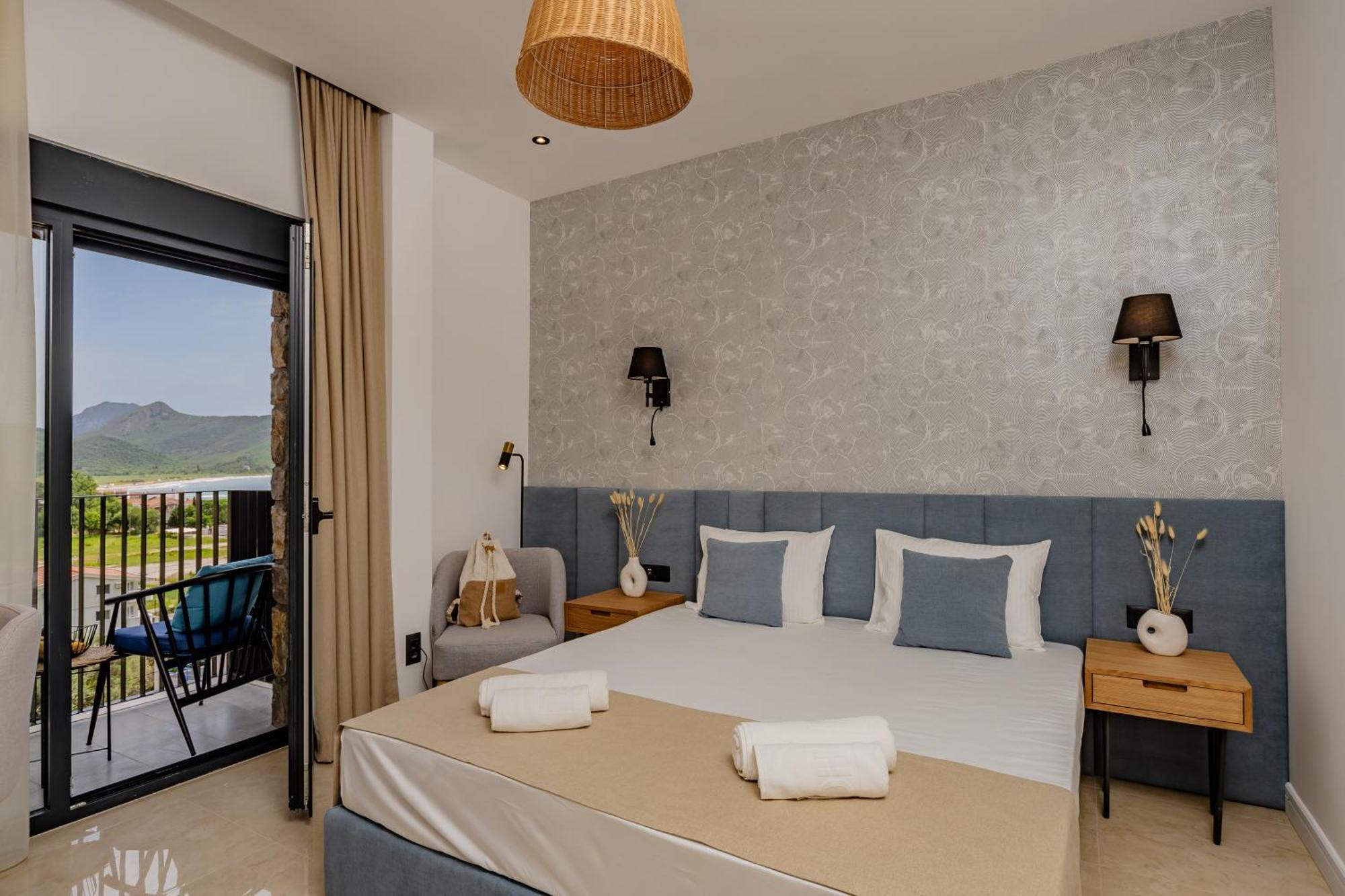 Hotel Aquilo Petrovac Exterior photo