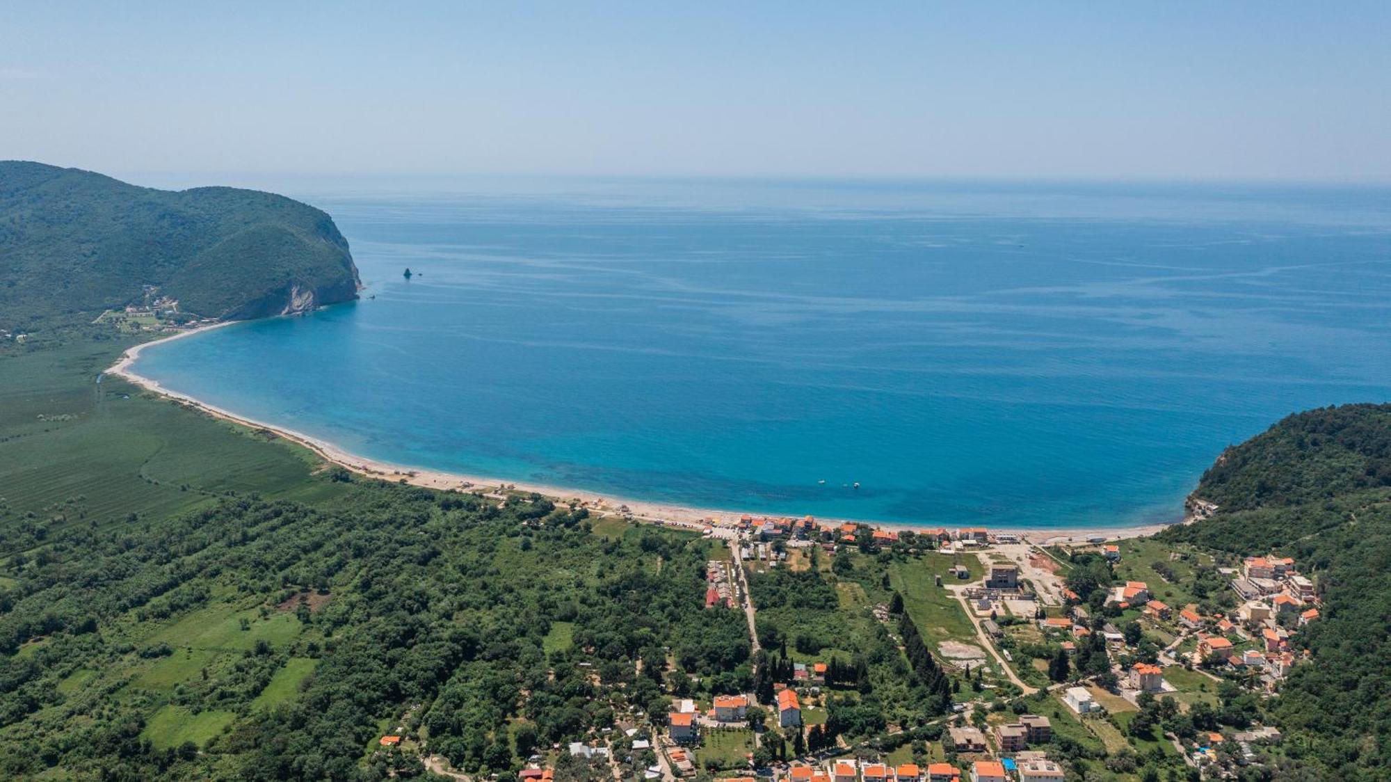 Hotel Aquilo Petrovac Exterior photo
